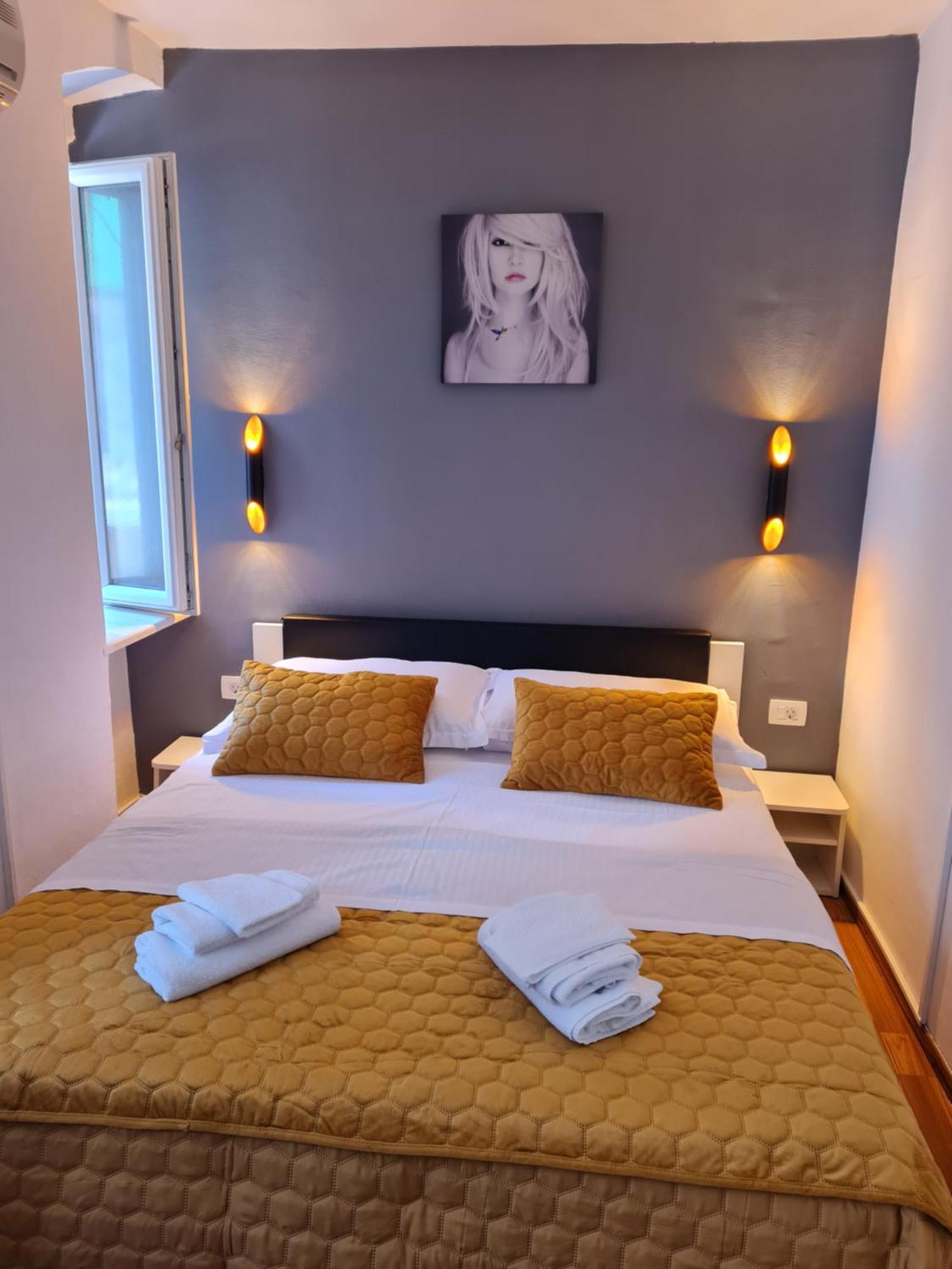 Inchy Accommodation - In The Center Of Diocletian'S Palace Split Kültér fotó
