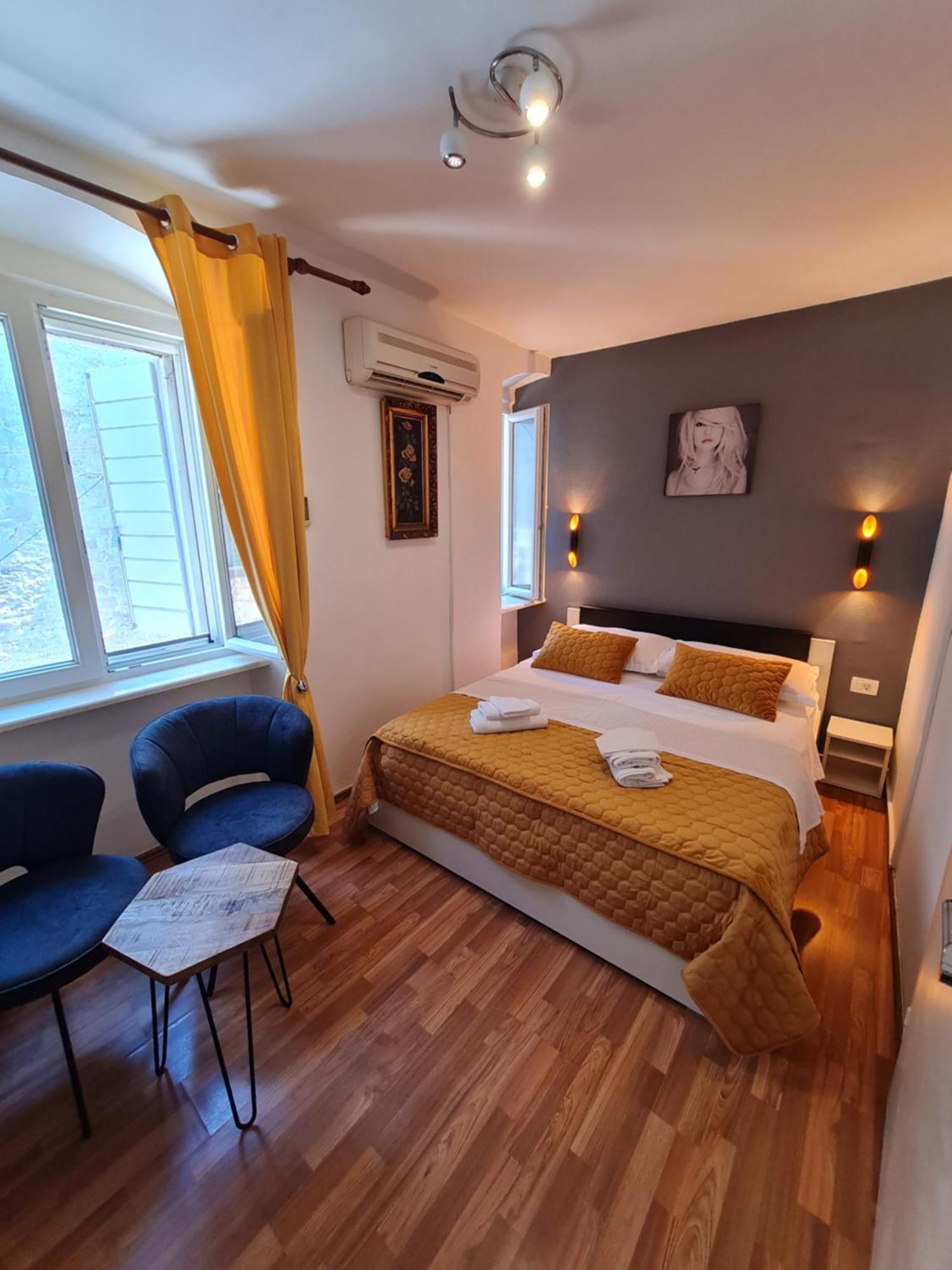 Inchy Accommodation - In The Center Of Diocletian'S Palace Split Kültér fotó