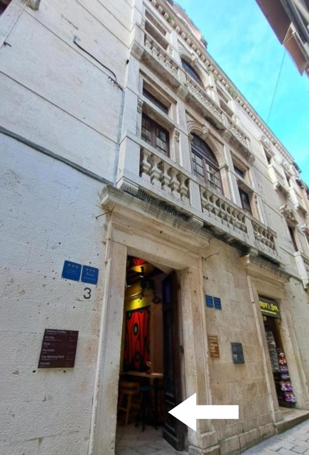 Inchy Accommodation - In The Center Of Diocletian'S Palace Split Kültér fotó